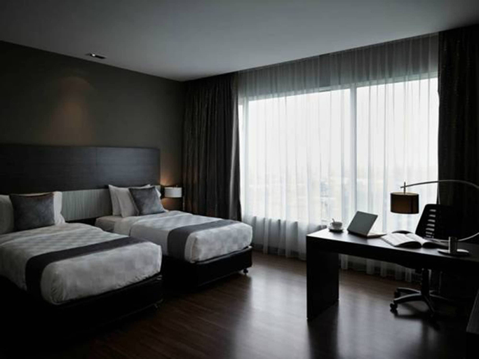 Bedroom 8
