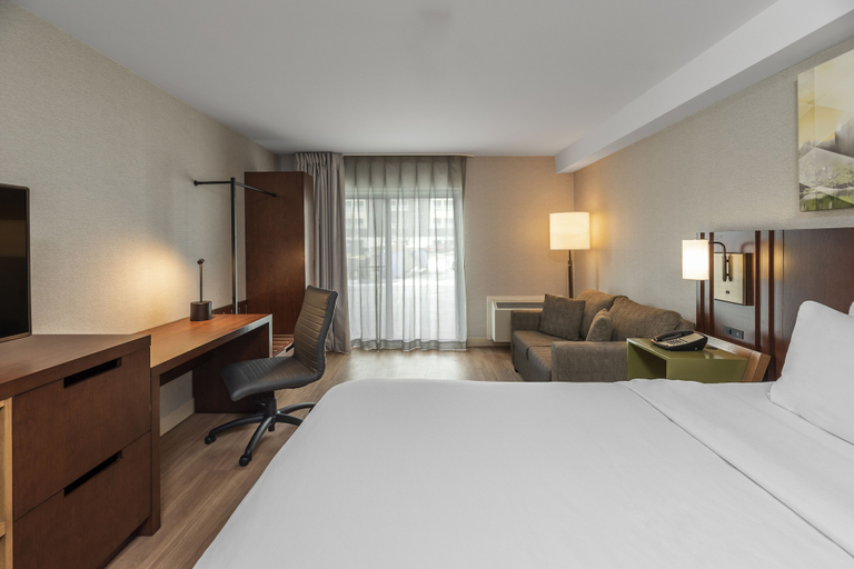 Bedroom 3, Comfort Inn Hamilton - Stoney Creek, Hamilton