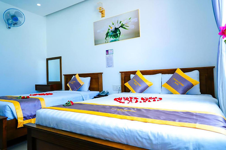 Bedroom 4, Con Son Victory Hotel, Côn Đảo