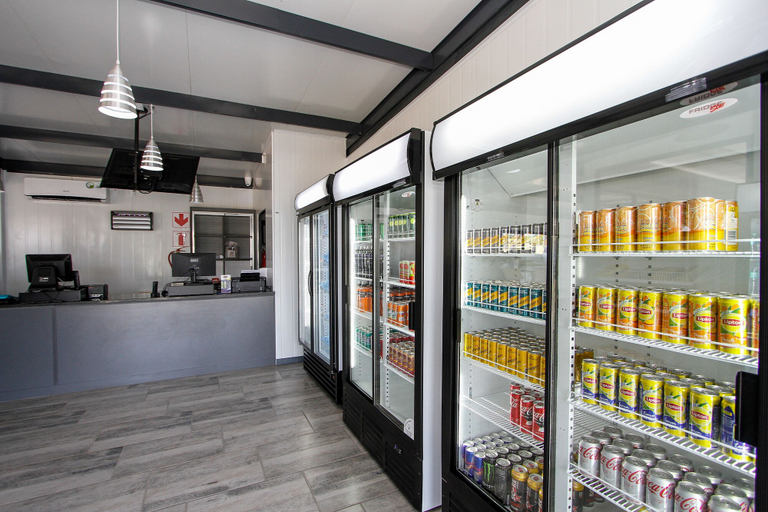 Food & Drinks 4, SleepOver Phabeni Gate, Ehlanzeni