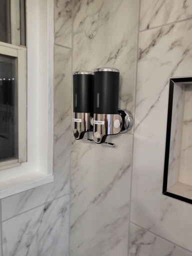 Bathroom 4, Capitol hide away, Prince George's