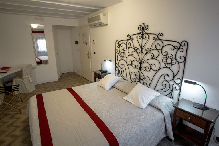 Bedroom 3, Hotel Antigo Trovatore, Venezia