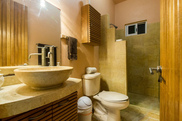 Bathroom 3, Lomas Mariposa 201 by CocoBR, Cozumel