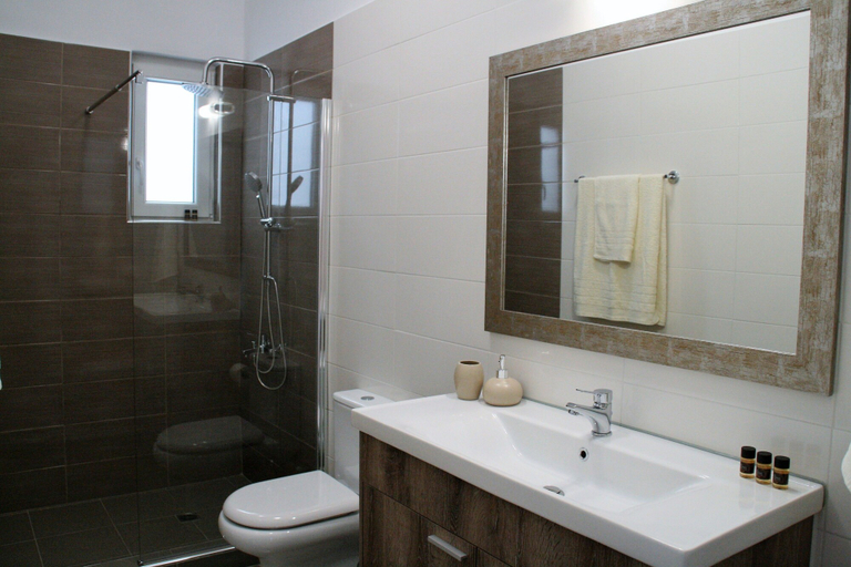 Bathroom, Orama II, Crete