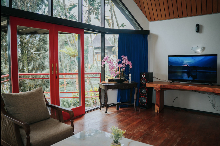 Others 3, Villa Syariah Lestarie Klub Bunga, Malang