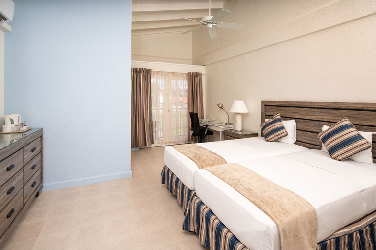 Bedroom 4, Time Out Hotel