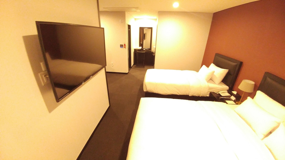 Bedroom 5, Gangneung Tourist Hotel, Gangneung