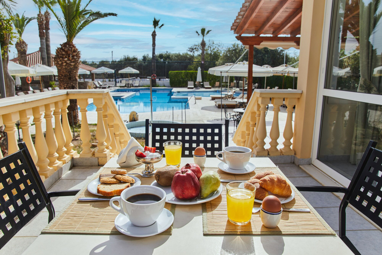 Food & Drinks 5, Hotel Klonos Anna, Attica