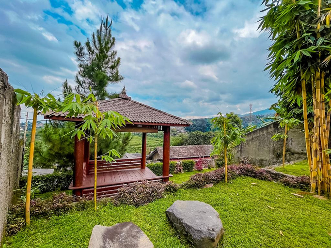 Exterior & Views 1, Saung Orange Village, Bogor