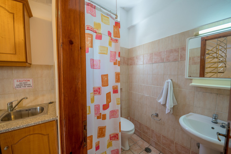 Bathroom, Aphrodite Studios, Ionian Islands