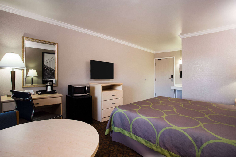 Bedroom 4, Super 8 by Wyndham Vacaville, Solano