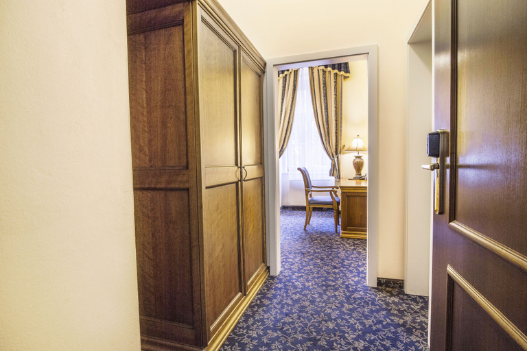 Others 5, Ontario Hotel Garni, Karlovy Vary