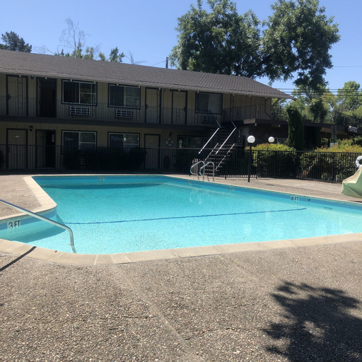 Hillside Inn, Sonoma