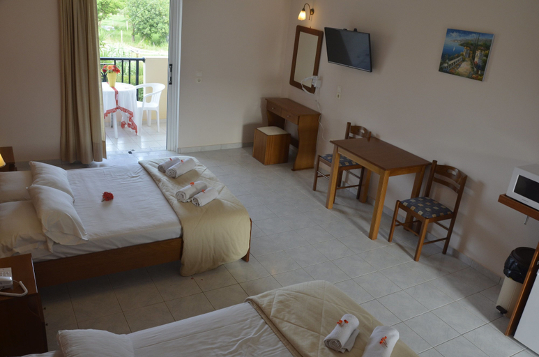 Bedroom 3, Jenny Hotel, Ionian Islands