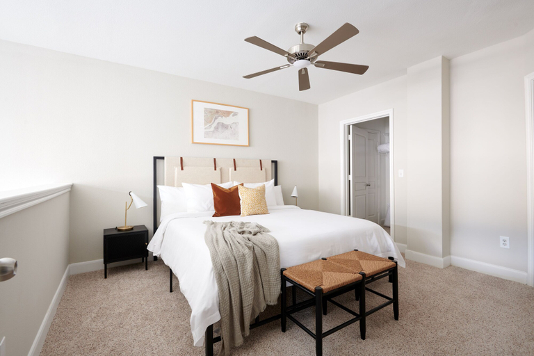Bedroom 4, Sonder at Bayou on the Bend, Houston