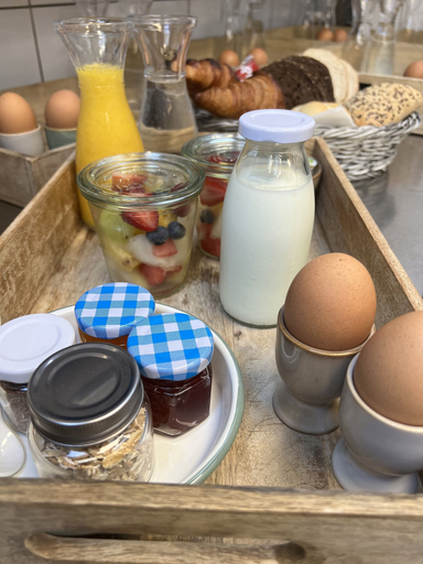 Food & Drinks 5, Boutique Hotel Herberg Binnen, Bergen