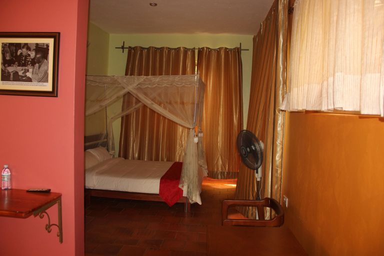 Bedroom 3, Saltek Forest cottages, Buruli