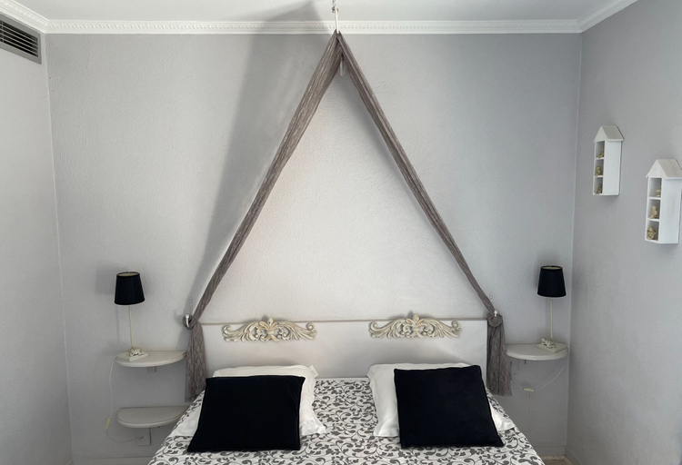 Bedroom 2, Hôtel l'Orangeraie, Var