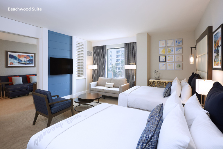 Bedroom 3, The Waterfront Beach Resort, A Hilton Hotel, Orange