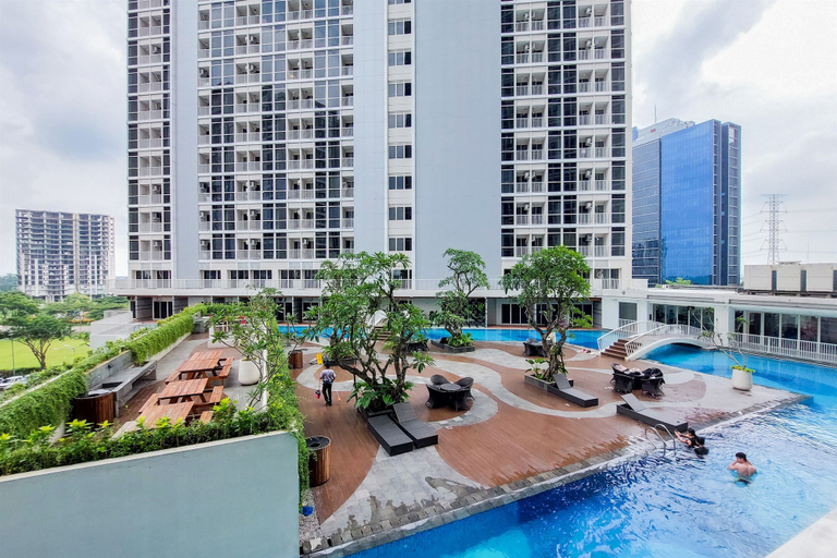 Exterior 2, Nice And Elegant Studio Near Campus At Pacific Garden Alam Sutera Apartment, Tangerang