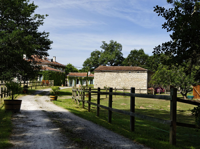 Others 5, Château de l'Isle - Chambres d'Hôtes, Gironde