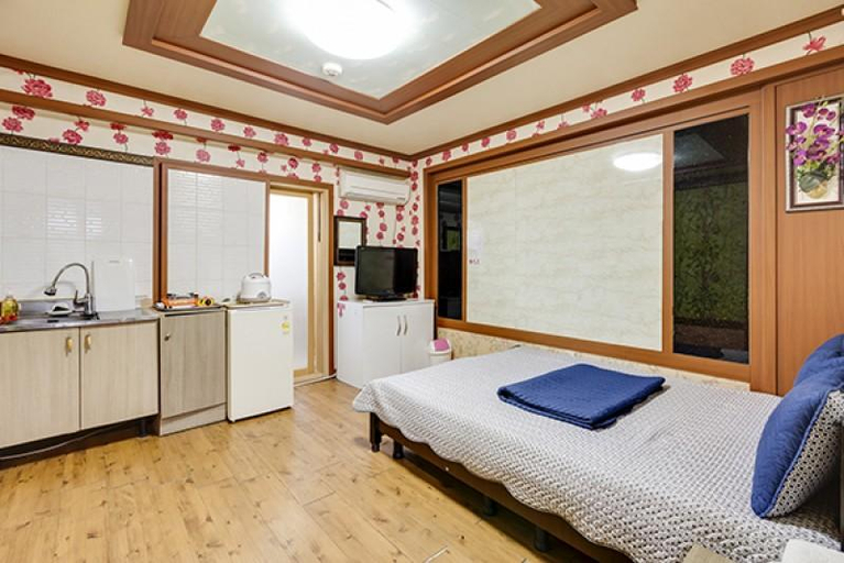 Bedroom, Ganghwado Solbat Pension, Ganghwa