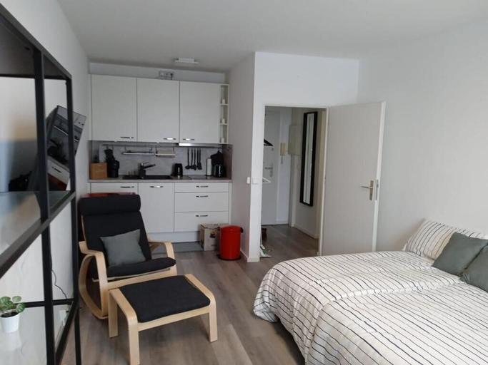 Bedroom 2, Alexanderplatz Fresh Adorable Studio, Berlin