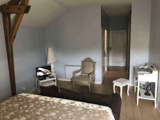 Bedroom 3, Chambres d Hotes du Moulin de Lachaux, Puy-de-Dôme