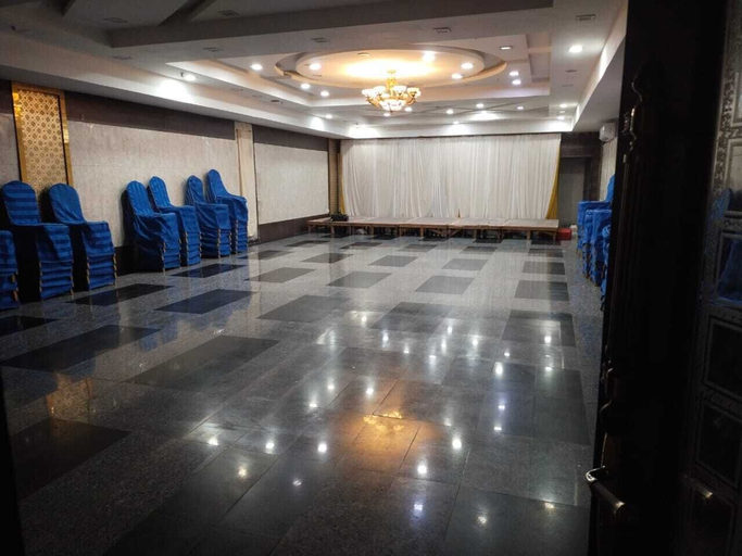 Business Facilities, vijay park alandur, Chennai