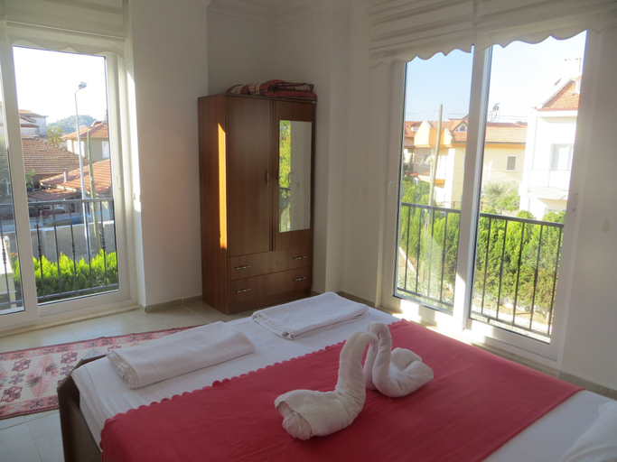 Bedroom 2, Villasevval-sleeps8-pool-bbq-ac-near Dalyan Centre, Ortaca