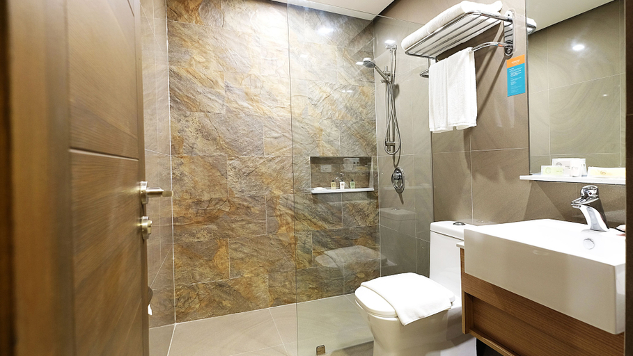 Bathroom 4, Altabriza Resort Boracay, Malay