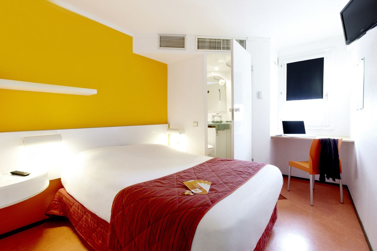 Bedroom 3, Hôtel Eco Relais, Pyrénées-Atlantiques