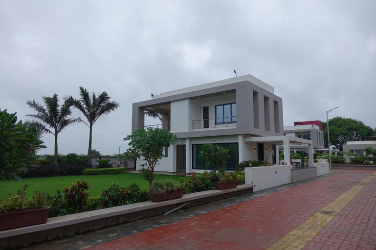 Chandan Van Club and Resort - Navsari, Navsari