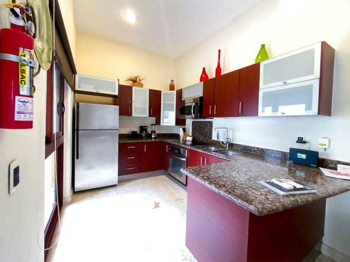 Others 5, Elegant 1 bedroom condo second floor at EL FARO by DPM, Cozumel