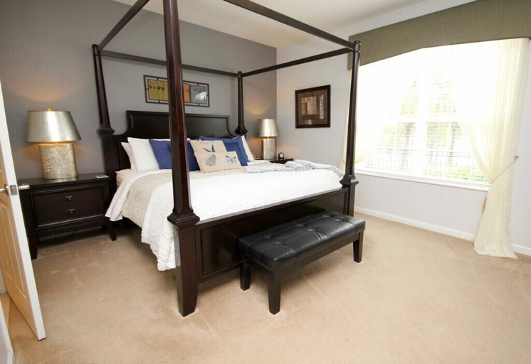 Bedroom 2, Lake View Paradise 3 Bedroom Condo by RedAwning, Orange
