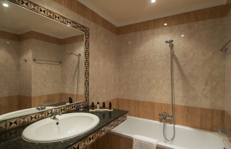 Bathroom 5, Canvas by Mitsis Petit Palais, South Aegean