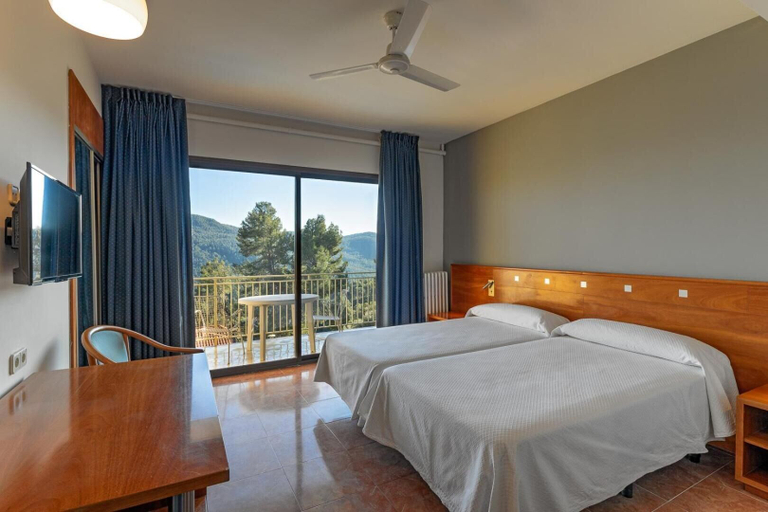 Bedroom 4, Hotel Can Fisa, Barcelona
