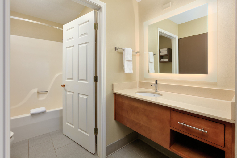 Bathroom 4, Staybridge Suites CORNING, Steuben