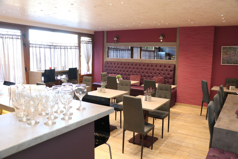 Food & Drinks 3, HOtello Guest Suites, Kasrouane