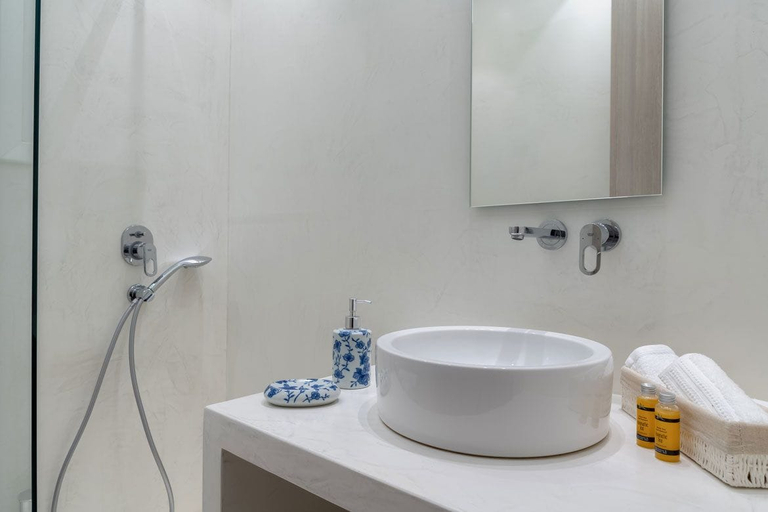 Bathroom 5, Porto Vecchio Luxury Suites, Attica