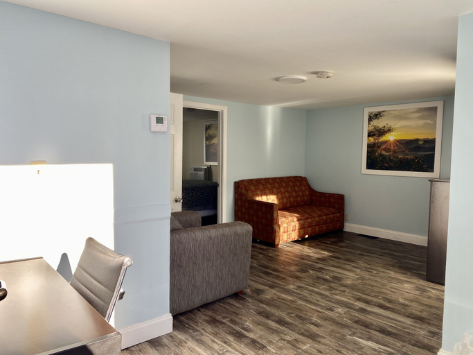 Others 5, Beacon Inn and Suites, Grafton