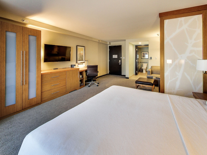 Bedroom 4, Hyatt Place Edmonton-West, Division No. 11