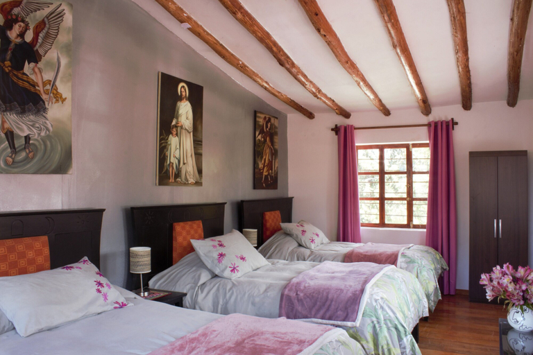 Bedroom 4, Casa de la Gringa Mountain House - Hostel, Cusco