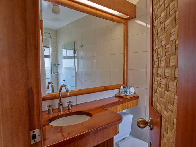 Bathroom 3, Hostería Cabañas del Lago, Otavalo