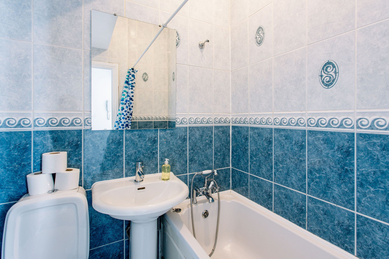 Bathroom 4, Heart of Shoreditch Apartments, London