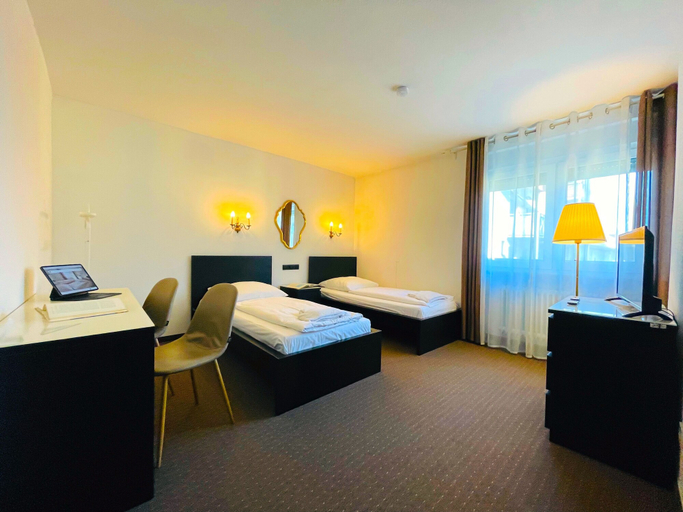 Bedroom 4, Hotel Moguntia, Mainz