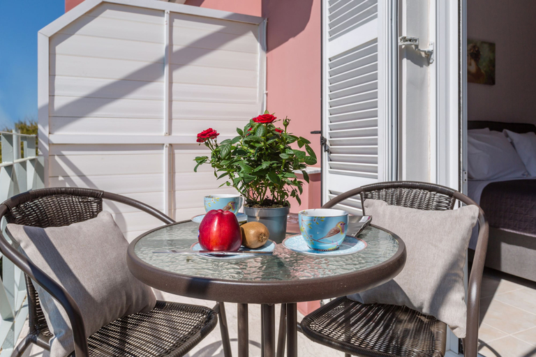 Others 5, Casa Dirapera, Ionian Islands