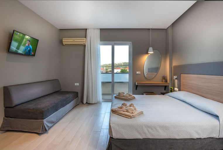 Bedroom 3, Sunday Hotel, South Aegean