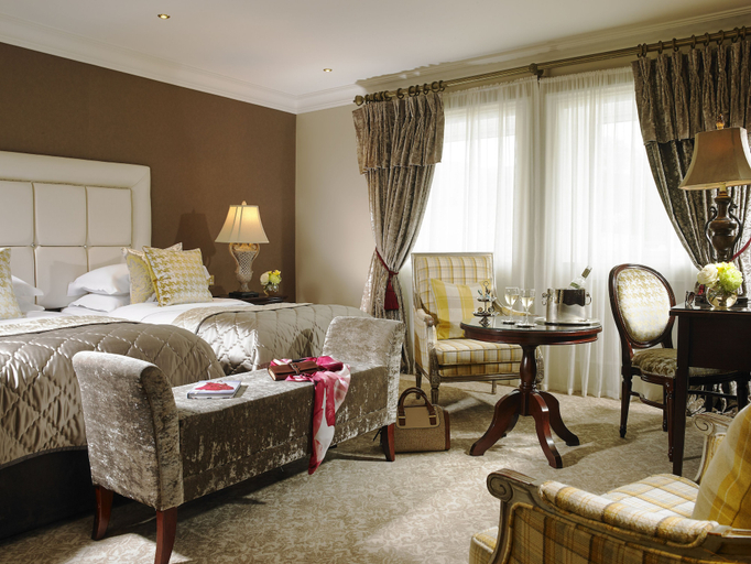 Bedroom 4, Muckross Park Hotel and Spa