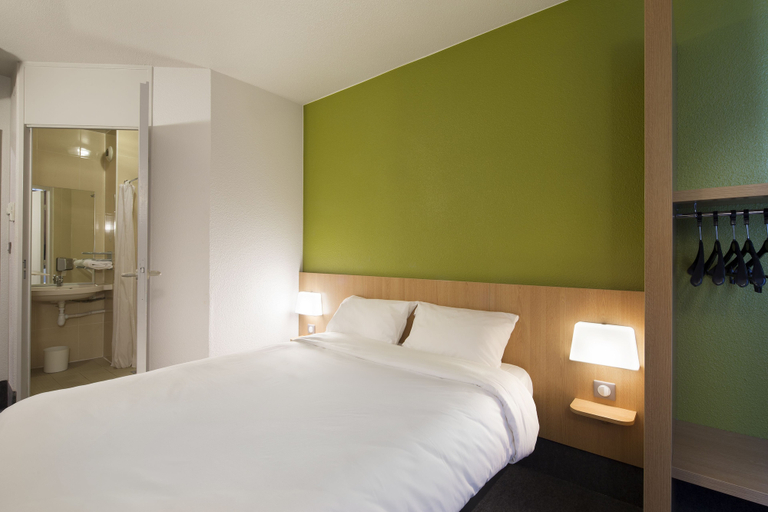 Bedroom 4, B&B Hôtel Yvetot, Seine-Maritime